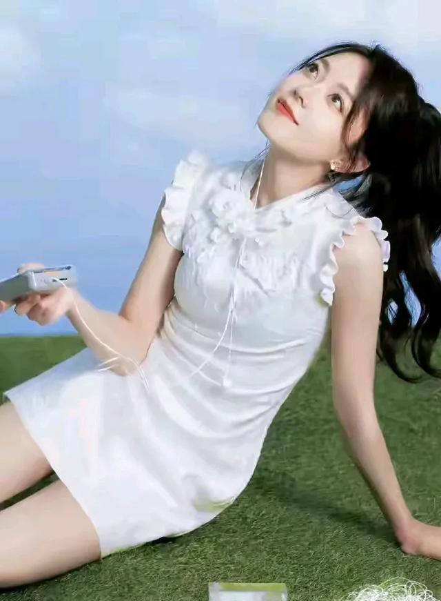 赵今麦胡先煦舞台合唱