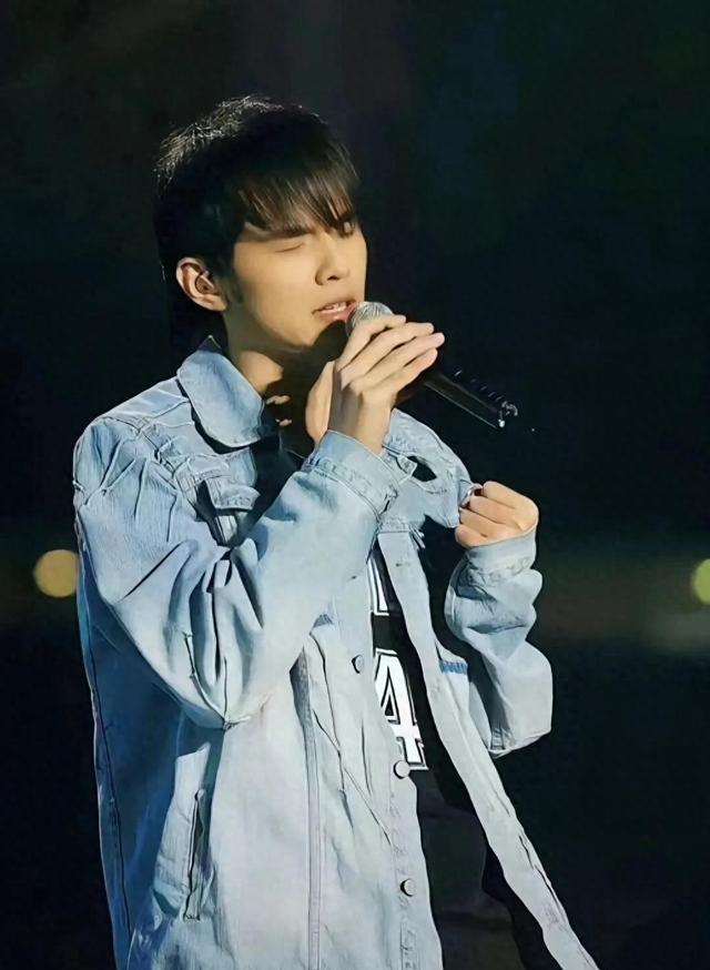 周杰伦《晴天》歌词意境图