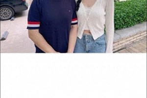 林允否认怀孕传闻，与月嫂钟姐合照引热议