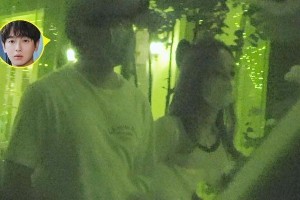 彭昱畅携女友甜蜜聚餐，疑似经纪人TUTU