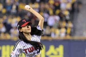韩国财阀操控娱乐圈：金赛纶悲剧与中国女星生存对比